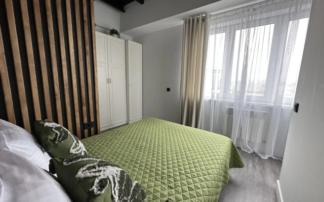 SeaSons 365 (Сезоны 365) на улице Пионерская