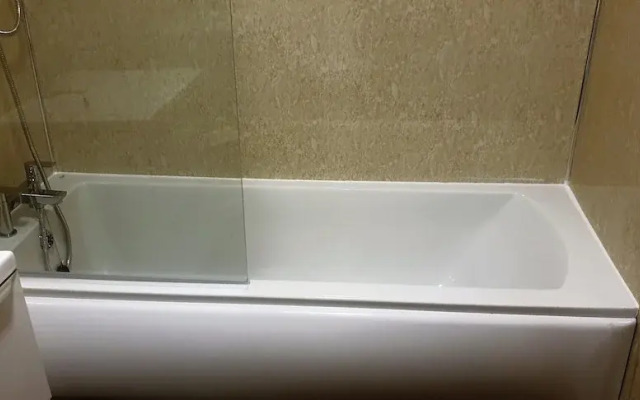 Piccadilly wharf suite