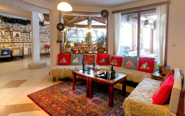 Hotel "Chalet Diana"