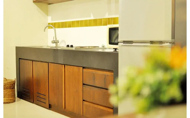 Lanta Gardenhill Resort