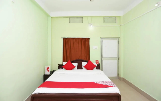 OYO 22561 Somnath Rest House