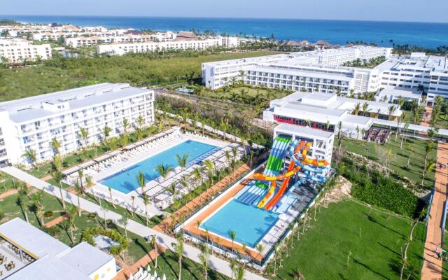 Hotel Riu Republica - Adults only - All Inclusive