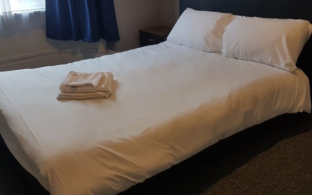Bramshott Budget Rooms
