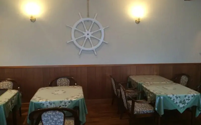 Gourmet Pension Aoiumi