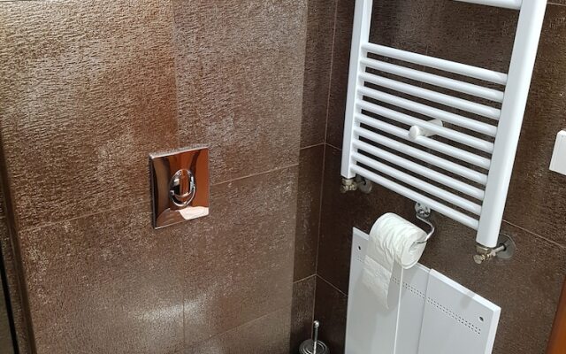 Saint Stephen's apartements at Meteora 3