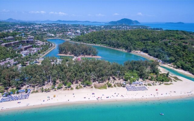 Nai Harn Re-life Resort