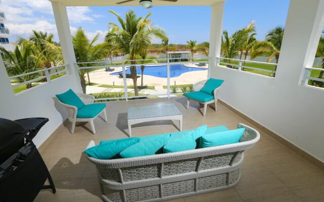 Corotu Guesthouse at Playa Blanca