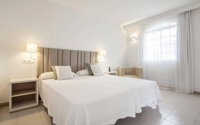 Hotel ILUNION Menorca