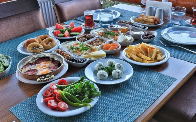 Sevgi Tepesi Bolu Panorama Otel