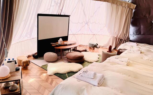 Nekoana Glamping