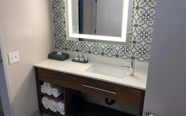 La Quinta Inn & Suites by Wyndham Safford Copper Valley