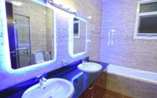 Moyo Close Apartments
