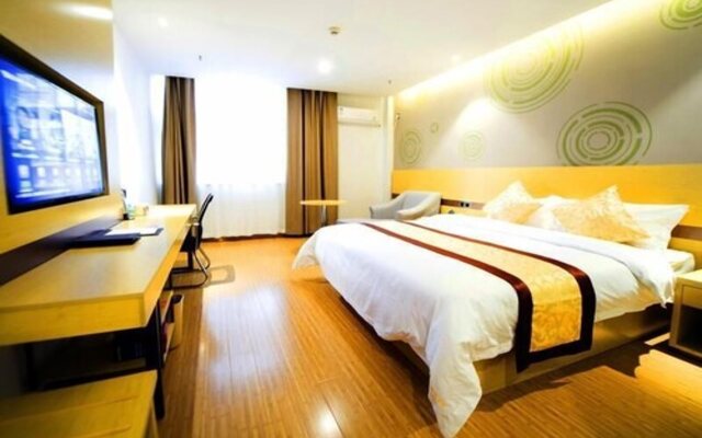 GreenTree Inn Huanggang City Wuxue City Kanjiang Avenue