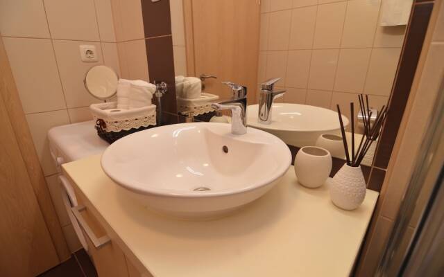 Apartment Wishing Well