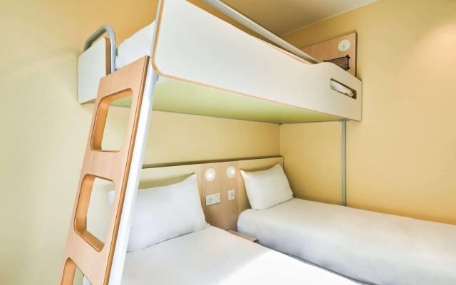 ibis budget Saint Maurice Hotel