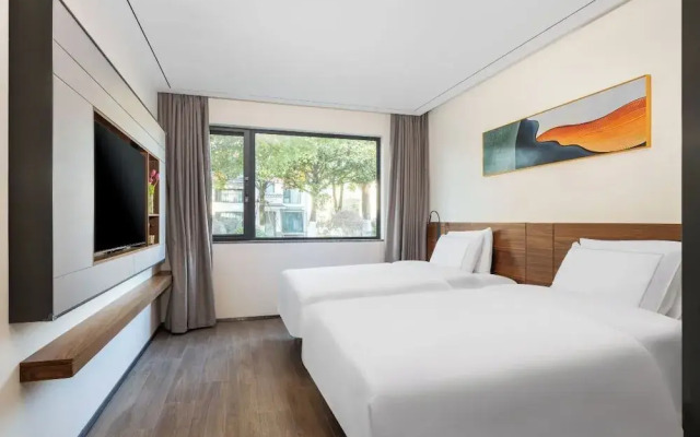 UrCove by Hyatt Shanghai Dishui Lake