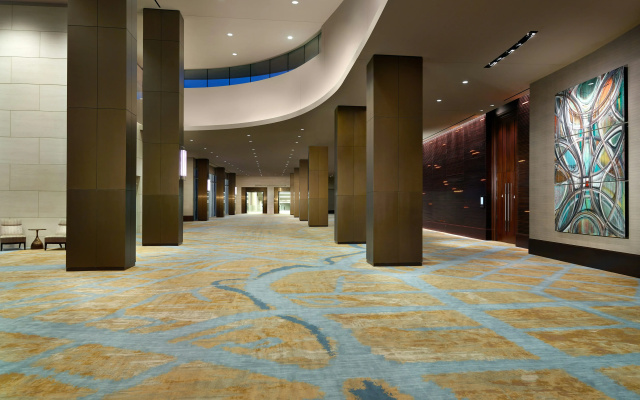 Omni Dallas Hotel - Image 2