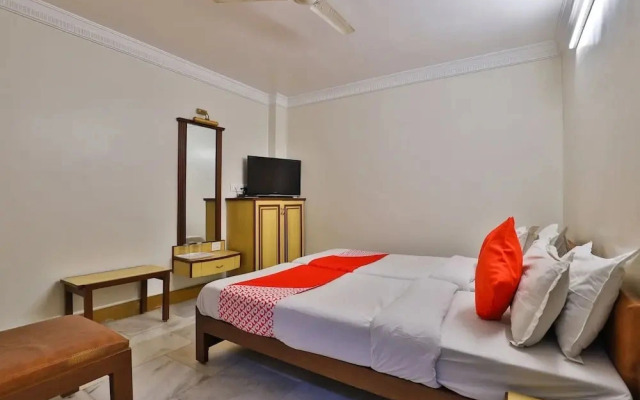 Hotel Moti Mahal by OYO