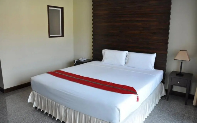 Karon Bay Inn