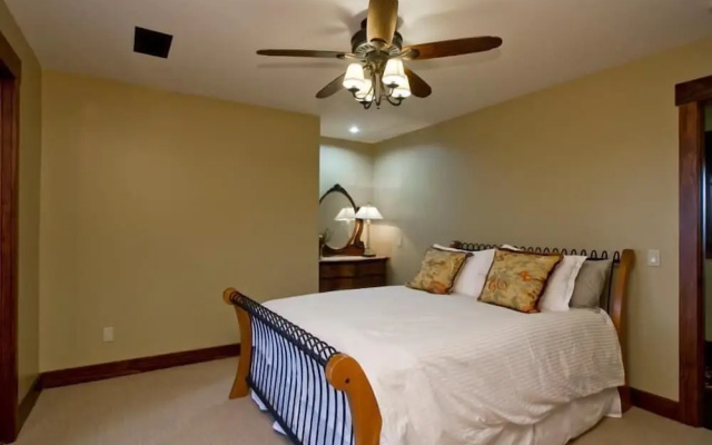Majestic Carefree Home By Signature Vacation Rentals