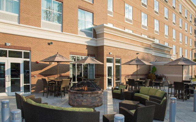 Holiday Inn Indianapolis Airport by IHG
