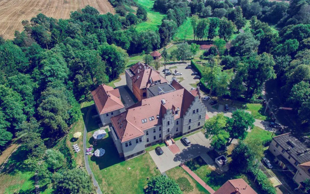 Hotel Niemcza SPA