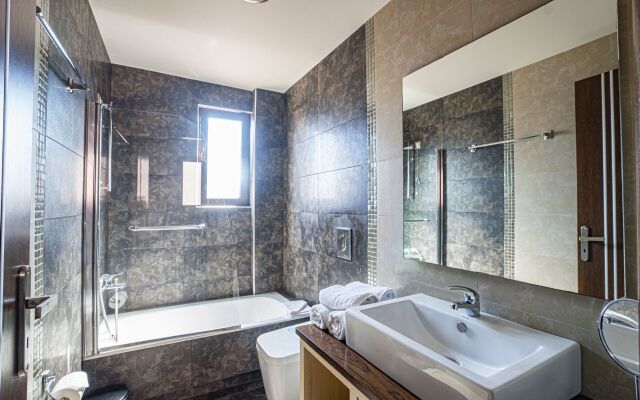 Golden Bay Suites