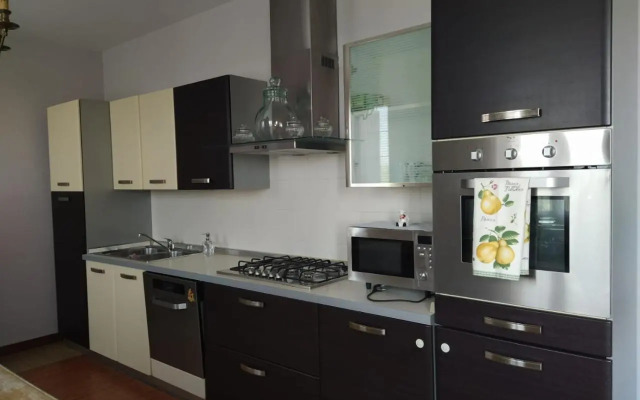 Casa via degli Ulivi 13