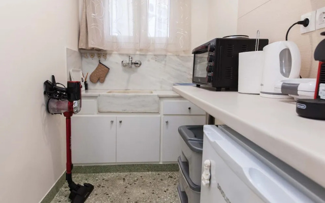 Athens Central Explorer Nest 1 Bd Apt