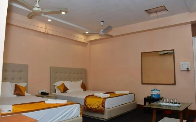 Hotel Dolphin