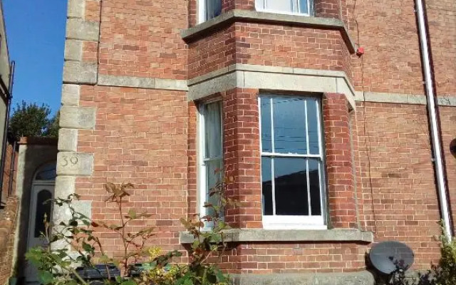 townhouse bridport