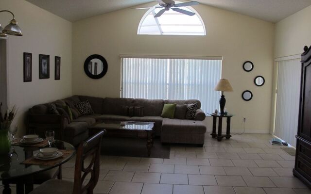 Country Creek Estate 114