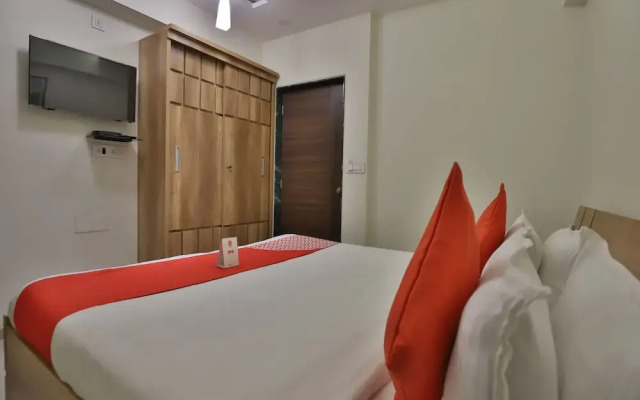 Collection O 12462 Hotel Shiv Inn