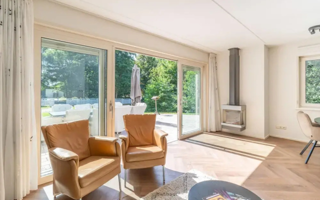 Charming Country House for 6 People