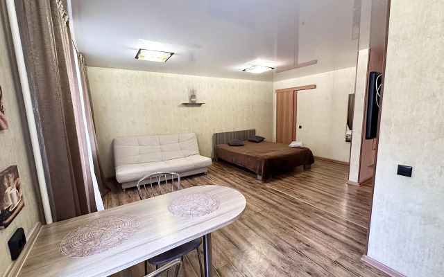 Apartments on 36 Surikov Street