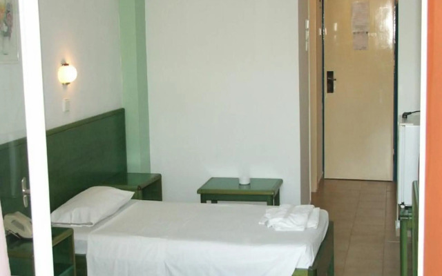 Irinna Hotel