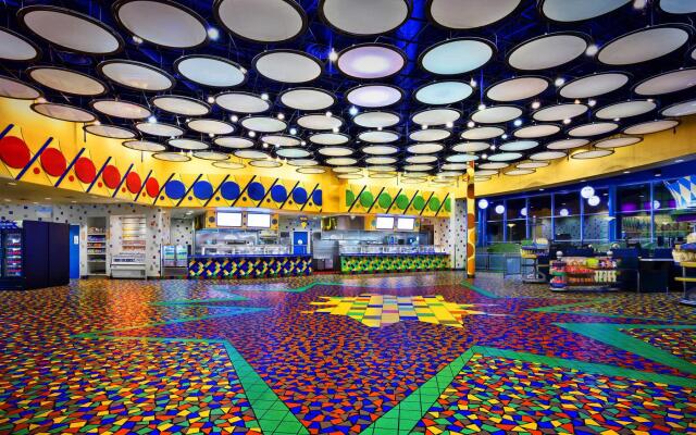 Disneys Pop Century Resort