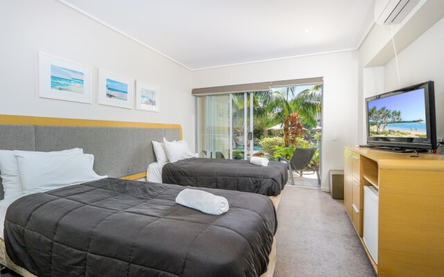 Lagoon Pool 2 Bedroom Spa Suite