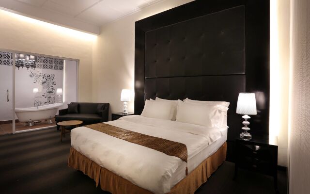 Menumbing Heritage Hotel