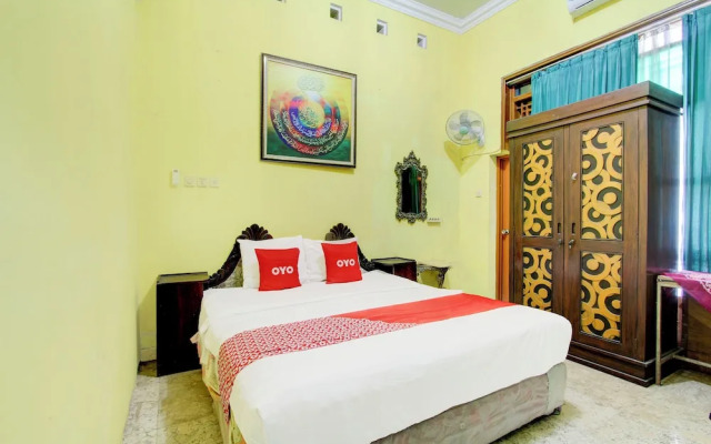 OYO 94009 Homestay Ndalem Kademangan