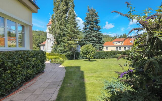 Spacious Sopot Apartment by Renters