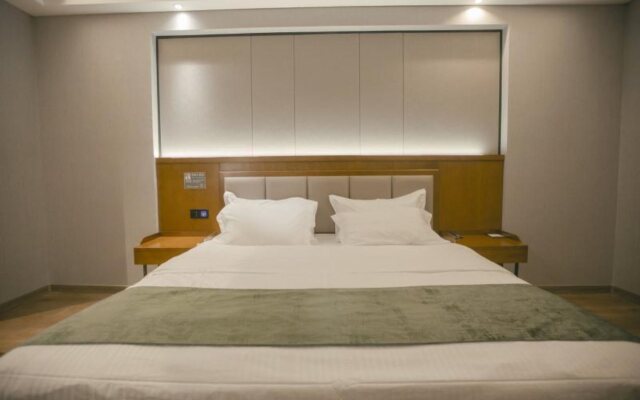 GreenTree Inn Jiuquan Century Plaza Hotel