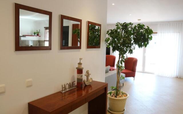 Pine Tree Apartments - Sesmarias