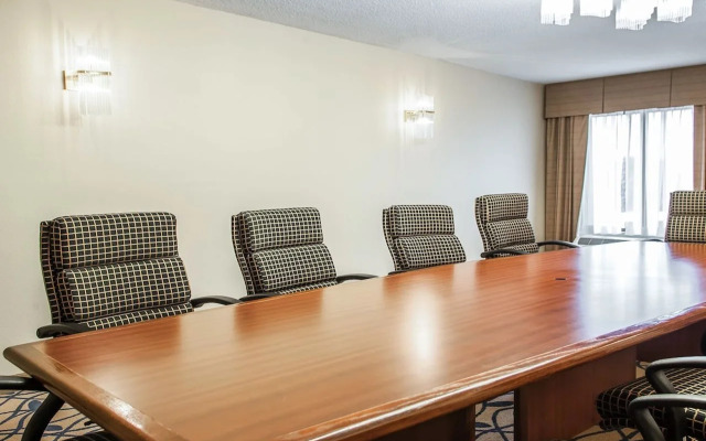 Comfort Inn Bourbonnais near I-57