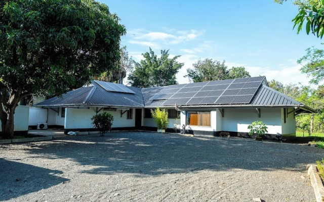 Harry's Kisumu Oasis