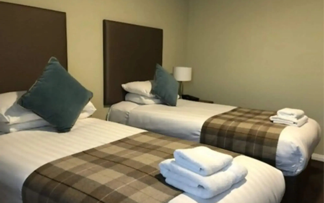 King Robert Hotel