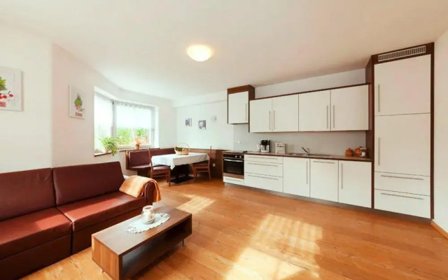 Apartment in Naz-sciaves With Garden