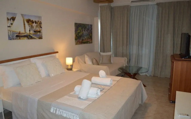 Best House Petit Pylos Messinias