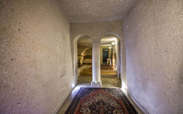 Roma Cave Suite Hotel