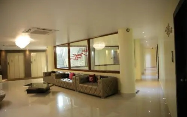 Mayur Residency Hotel